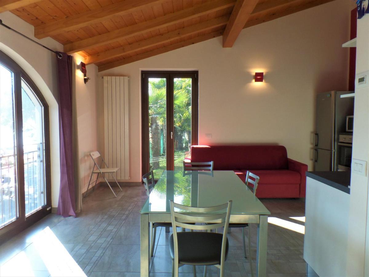Casa Miralago Villa Lesa Eksteriør bilde